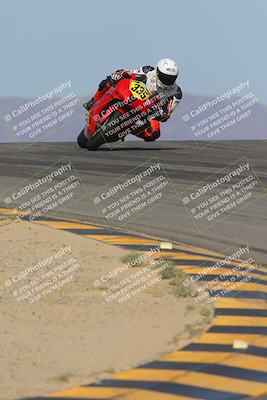 media/Oct-08-2023-CVMA (Sun) [[dbfe88ae3c]]/Race 3 Amateur Supersport Middleweight/